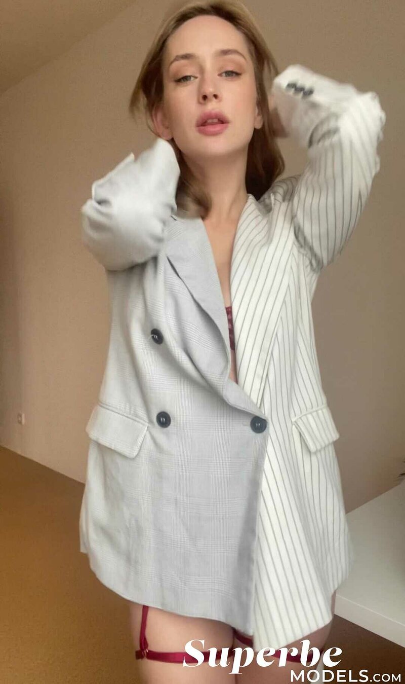 Лариса, 23 года, 5 размер груди